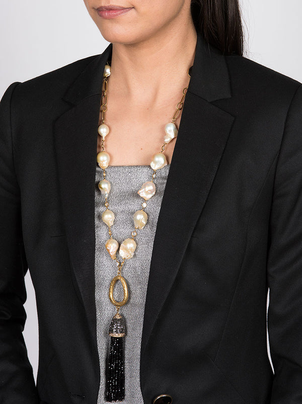 Necklace with Fresh Water Pearls and Black Tassel